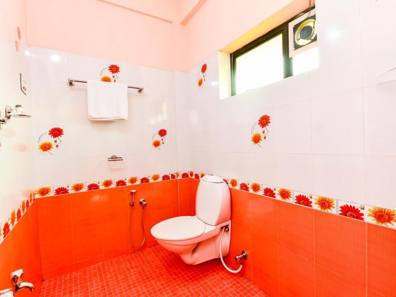 Hotel Thomson Regency Alwaye Zewnętrze zdjęcie