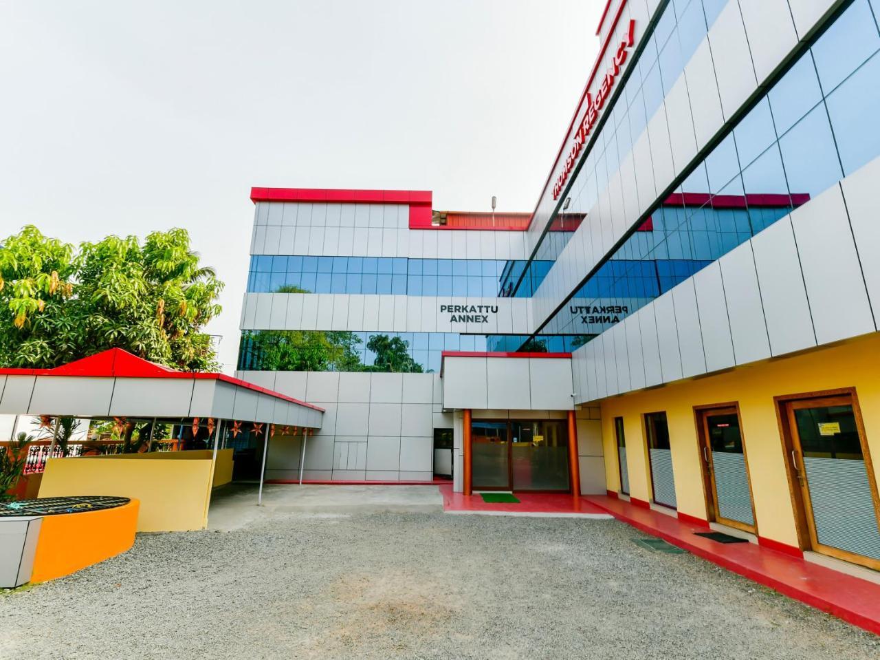 Hotel Thomson Regency Alwaye Zewnętrze zdjęcie